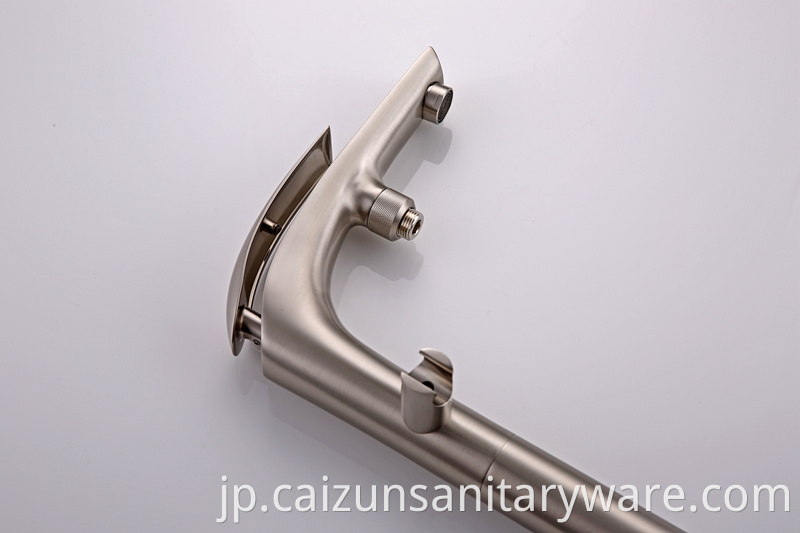 Freestanding Bathtub Faucet In Brushed Nickel